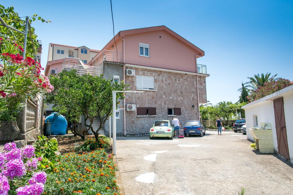 Apartments Stefan Bečići Luaran gambar