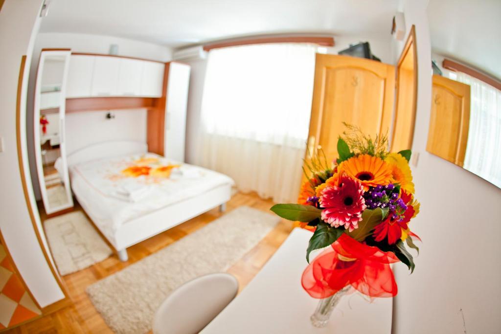 Apartments Stefan Bečići Bilik gambar